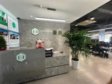 3.4.9号线新出教育装修 面积370平米 隔断多楼品好