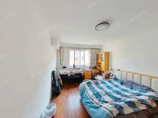 香山新村,一梯两户全明户型,双南采光好,小区进门位置,诚心卖