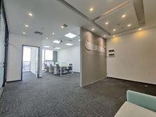 精选办公室望京诚盈中心120平3东南方正带家具楼下地铁