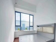 越秀臻悦府 南向三房 业主急售 装修保养好 来电看房