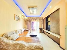 新上!!轻轨旁 急出装修好 随时看房