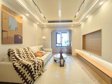 鲁能城中央公馆(3期 3室2厅2卫 精装修 125万元