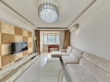 兴海家园月苑 1室1厅 58.35平中间三层 采光好格局方正