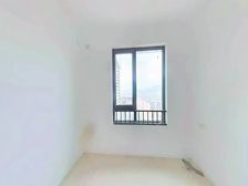 保利阅云台 临地铁 交通便捷 医疗配套成熟 购物方便 电梯房