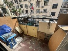 人民广场地段 福州路文化用品一条街 电梯朝南一房 交通便利