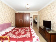 新上!电梯三房 ,精装修,中间楼层 采光无遮挡