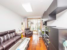 你敢相信这个价嘛 出门就是地铁13号线大型商场 停车便捷