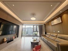 融创玖玺台 3室2厅3卫 简单装修 240万元