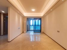 礼嘉天街一环 三居室 配套好 业主安心出售 公园环绕