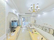 新上!永旺宜家旁 水语金成花园装修3室 不靠高铁 不靠高架!