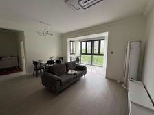 恒都云湾 楼层好 双卫生间 电梯房 满五 精装可拎包入住