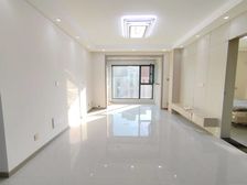 急售!天正四季铭城一梯两户小高层精装三居全明户型老证眼镜户型