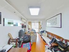 火热建平,边套热销南北两房,只交契税书包未用,详情咨询可来电