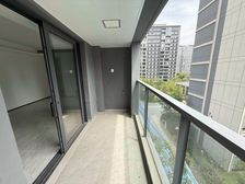 现房105核心区域,有教育建地铁站700 ,绿色3星人车分流