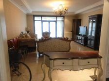 急!真图实.价!龙邸 下叠拼 精装修 院60平 一层带卧室