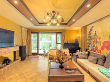 蓝光颐明园 联排别墅6室2厅 248平