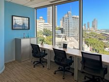 Regus直租国际银行大厦中心,灵活办公,商务贵宾室