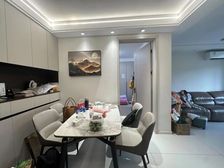 商业配套成熟 低密宜居 朝南 正规商品房 有电梯 动静分离