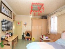 永安西里,南向 两居,户型方正 ,中间楼层,户型方正,采光好