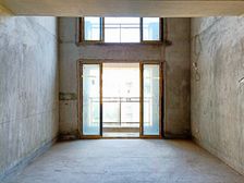 带屋顶花园!带阁楼法式小洋房跃层使用面积160平!