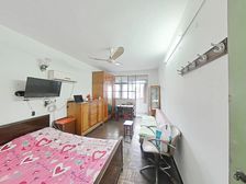 新出边套南北通二房+近医院+购物方便+临地+铁