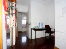 一梯两户,一门关,非底楼房,精装修