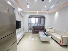 08年商品房,送产权车位!小区配套齐全!诚心卖!随时看房!!