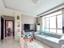 急售,业主急卖,价格好谈,家具全送,接受置换!