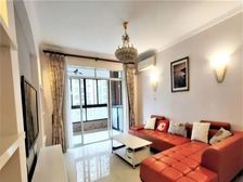 北临溪谷墅西临河 南临中心景观带 保养新 户型正可议价有钥匙