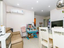 店总 地铁口 精装修 带两卫 自带大公园 新上