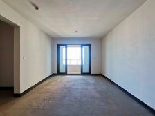 欢乐谷地铁旁 看江看两八 近商业近公园 性价比高