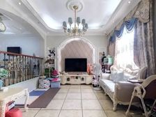 送楼下双车位,四房超南,家具全送,领包入住,接受置换!