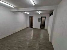 北九亭别墅少见,一楼自带老人房,地下二层有保姆房,送车库