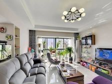 五洲云景花苑 4室2厅 144.79平