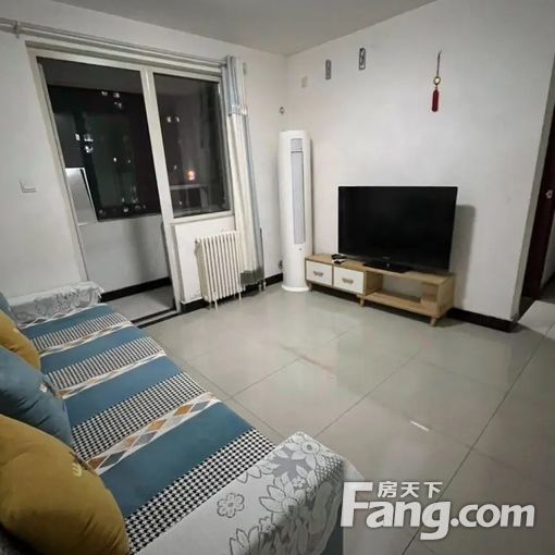 张郭庄地铁 盛德东兴家园西区1室精装修 南向 随时看房入住