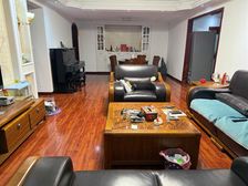 仁和街本布 精装大三房 领包入住