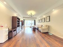 园墅叠拼别墅 南北通透 采光好 四个卧室