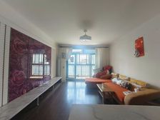 江秋新苑 三房格局 带阁楼 精装修 房子清爽 随时入住