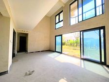 带大花园160平 出门口沙区好书包 双轻轨站 外地面漂亮