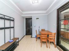 新出房子,中高楼层,好位置,看房我有钥匙,随时看房,价格好谈