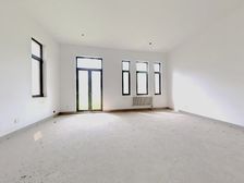 中海瓦尔登湖,中间位置东边户双拼