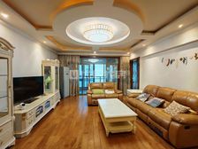 精装 电梯房 南北通透 3室 黔灵半山 楼层好 视野无遮挡