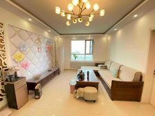 高速单位房,3室2厅, 产权清晰 医疗配套成熟