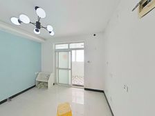 中间楼层,中间位置,南北通透,带电梯,近地铁,满五,急急急。