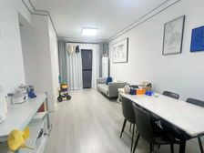 奥园观澜誉峰 房龄新 精装修 电梯房 车位充足 低密度社区