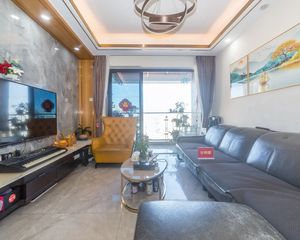 龙岗紫悦龙庭3室2厅,人车分流,低门槛上车,全明户型
