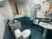 芭暑本布 电梯一室 精装修