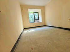 有电梯 次新房 大两居 交通便利 南北通透 近地铁 诚心出售