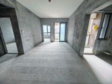 黑疯王三 哦,才垮的价哈,下楼就是文具和大型商业!