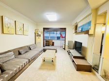 步行街核心位置,老洋房!正规大两房!来电还可刀!